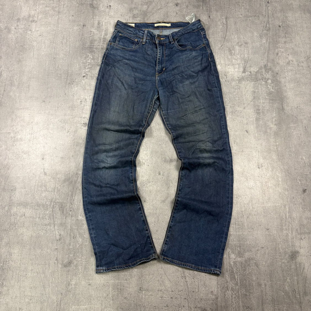 Vintage Levis 725 Bootcut Jeans (M)