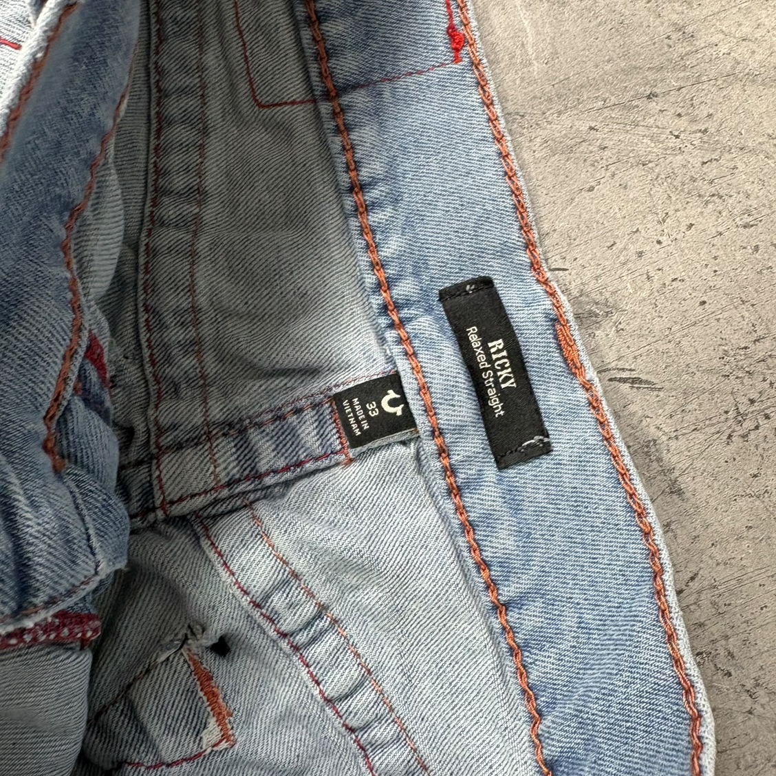 Vintage True Religion 2000s Ultra Baggy Jeans (M)