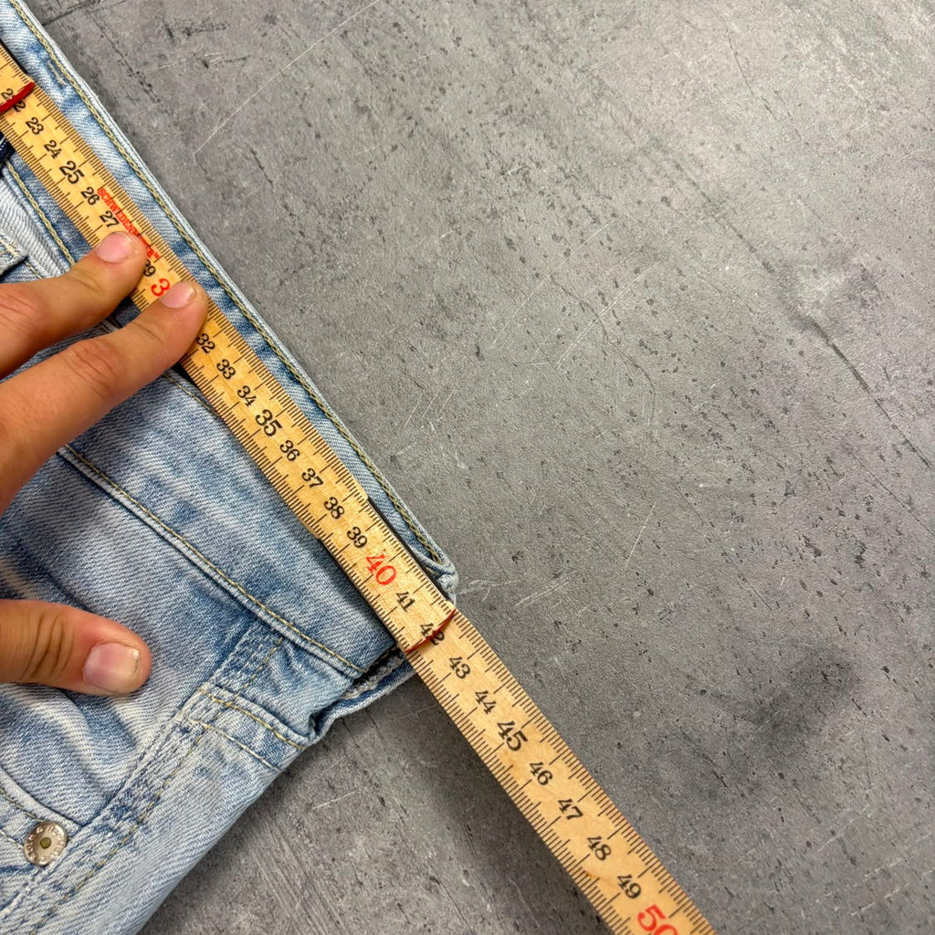 Vintage 2000s Victoria Beckham Lowwaist Skirt (M)