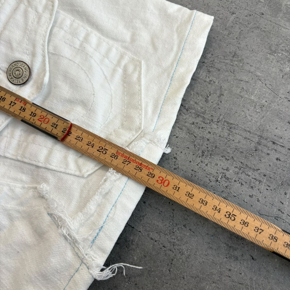 Vintage True Religion Denim Rock (S)